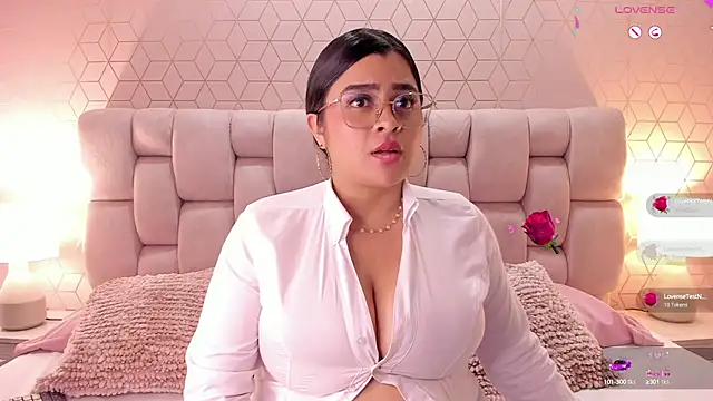 Snapshot of Emilyboobss chatting on January 27, 2025, 9:55 am Emilyboobss online show from January 27, 2025, 9:55 am