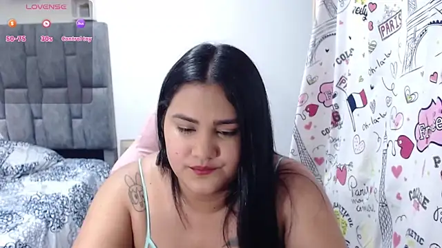 Alicelunaa online show from November 23, 2025, 8:41 pm