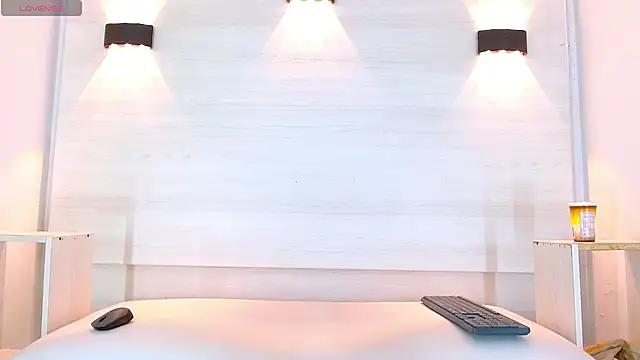 jeic 18 online show from October 9, 2025, 12:25 pm