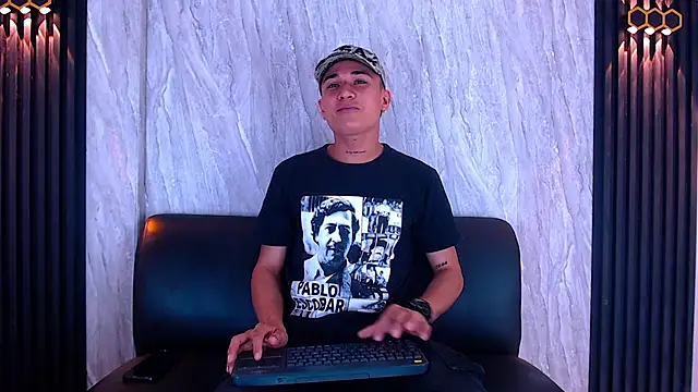 jeic 18 online show from November 11, 2025, 7:25 pm