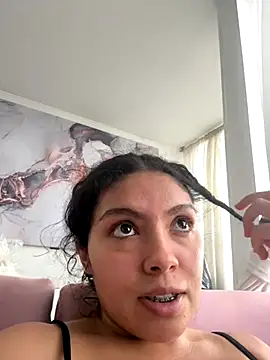 Snapshot of Nathcurly_ chatting on October 25, 2025, 9:42 pm Nathcurly online show from October 25, 2025, 9:42 pm