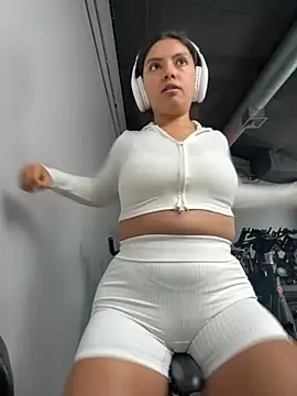 Nathcurly  online show from December 3, 2025, 2:52 am