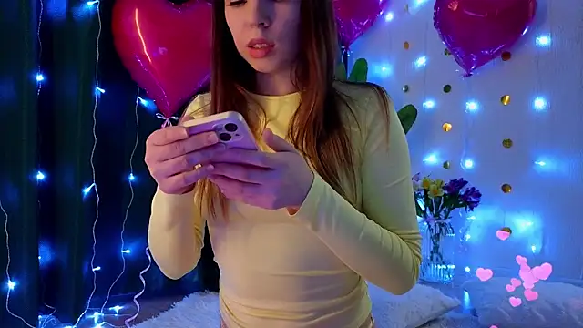 kristina amurova online show from February 16, 2026, 6:59 pm