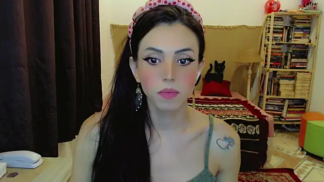 Sophie Fantasys online show from February 25, 2026, 3:05 am