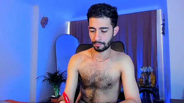 Snapshot of Your__hero1 chatting on November 4, 2025, 1:54 pm Your hero1 online show from November 4, 2025, 1:54 pm