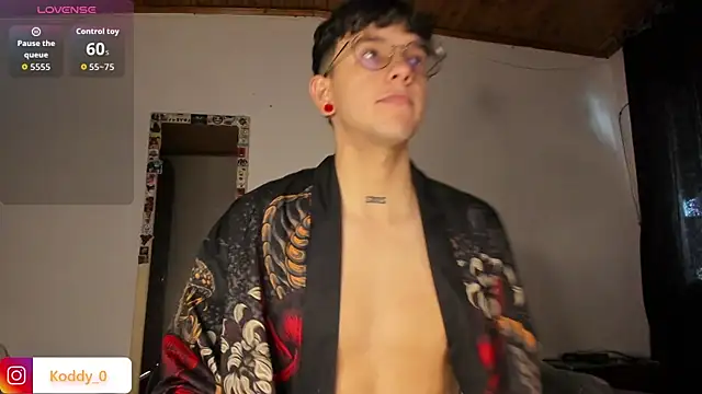 Snapshot of koddy_0 chatting on November 28, 2025, 4:09 pm koddy 0 online show from November 28, 2025, 4:09 pm