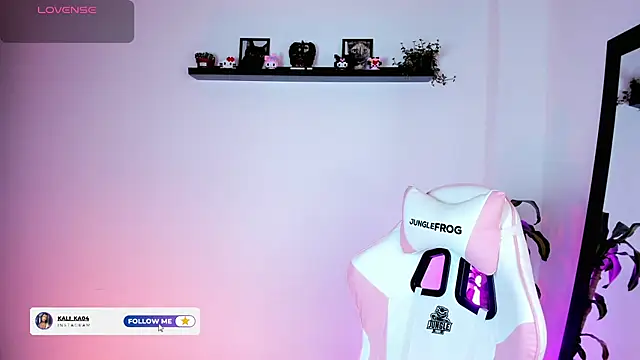 kali ka  online show from October 22, 2025, 6:07 pm