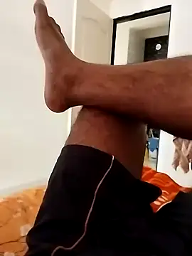 Snapshot of findmemylove chatting on January 25, 2025, 8:31 am findmemylove online show from January 25, 2025, 8:31 am