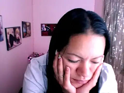 Cristal w online show from January 19, 2025, 4:57 pm