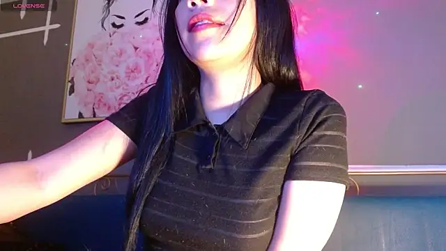 Ey im simone online show from September 24, 2025, 8:01 pm