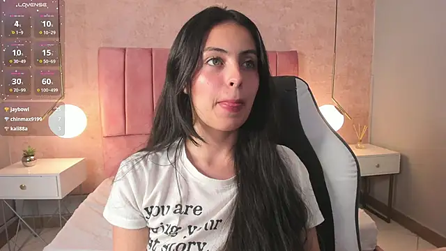 magic fernanda online show from February 26, 2025, 1:00 am