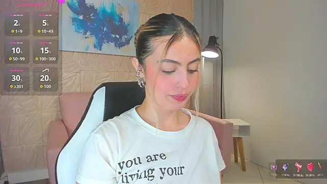 magic fernanda online show from November 11, 2025, 9:15 pm