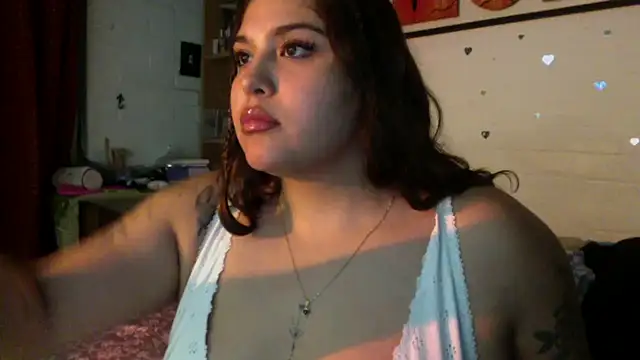 Snapshot of dreamgirl_sweet chatting on May 15, 2026, 10:50 pm dreamgirl sweet online show from May 15, 2026, 10:50 pm