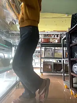 Rosa 998 online show from October 8, 2025, 1:25 am