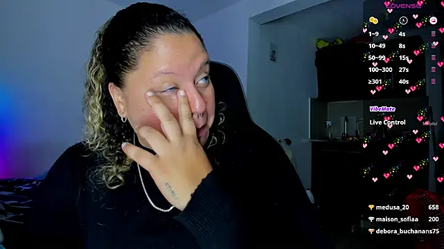 Snapshot of mariana_maze chatting on January 31, 2025, 8:43 am mariana maze online show from January 31, 2025, 8:43 am