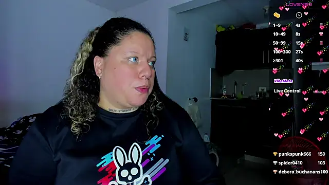 Snapshot of mariana_maze chatting on February 4, 2025, 8:35 am mariana maze online show from February 4, 2025, 8:35 am