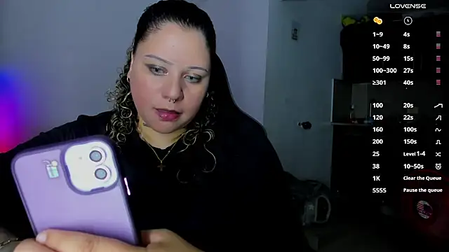 Snapshot of mariana_maze chatting on March 1, 2025, 8:31 pm mariana maze online show from March 1, 2025, 8:31 pm