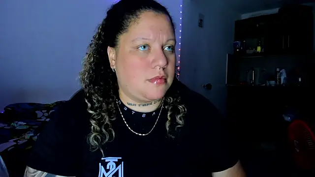 Snapshot of mariana_maze chatting on September 13, 2025, 6:02 am mariana maze online show from September 13, 2025, 6:02 am