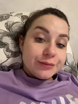 ellie ssexy online show from February 25, 2026, 9:24 pm