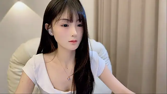 SHUIshui  online show from December 3, 2025, 12:47 pm