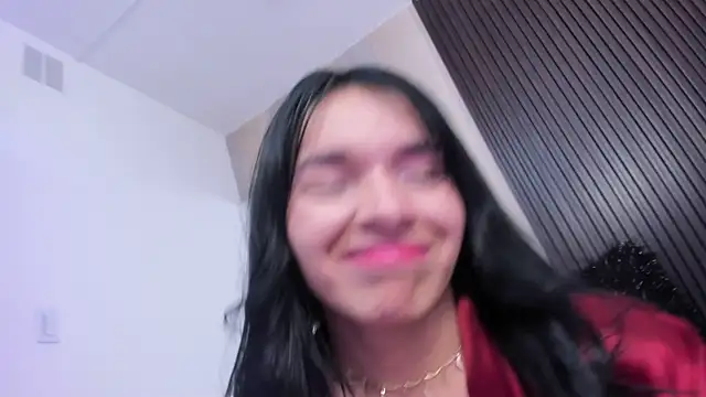 Snapshot of _shantal_smith chatting on January 24, 2025, 11:34 pm shantal smith online show from January 24, 2025, 11:34 pm