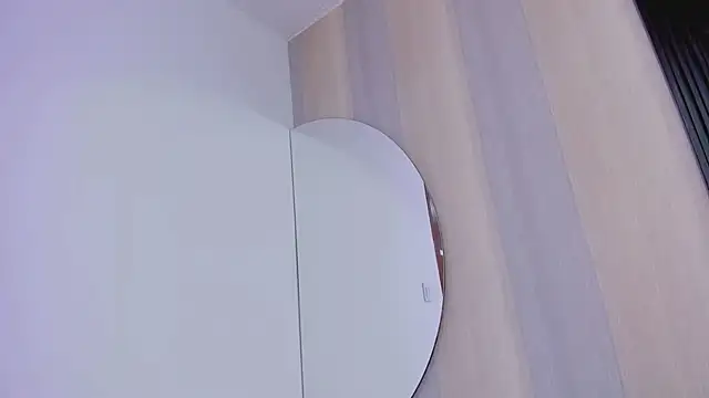 Snapshot of _shantal_smith chatting on February 24, 2025, 7:19 pm shantal smith online show from February 24, 2025, 7:19 pm