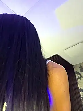 Snapshot of _shantal_smith chatting on October 1, 2025, 4:02 pm shantal smith online show from October 1, 2025, 4:02 pm