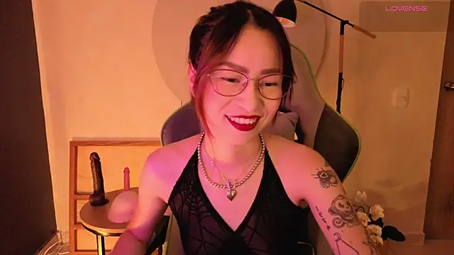 rosse 98  online show from April 13, 2026, 12:43 pm