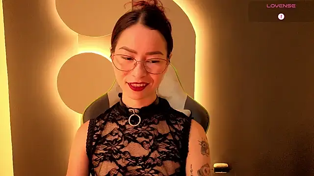 rosse 98  online show from May 9, 2026, 1:16 pm