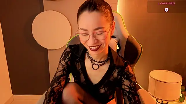 rosse 98  online show from May 26, 2026, 2:02 pm