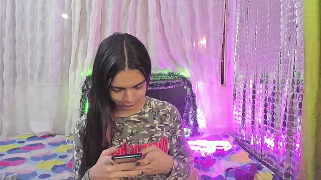 Megan Miles02 online show from December 20, 2024, 8:28 am