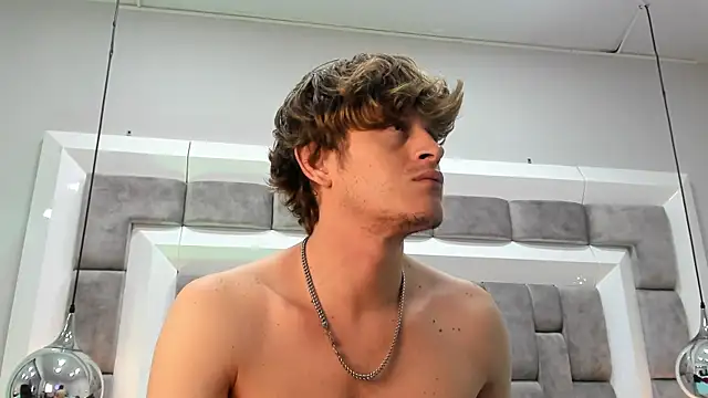 Snapshot of AnthonyAlso chatting on October 13, 2025, 7:58 pm AnthonyAlso online show from October 13, 2025, 7:58 pm