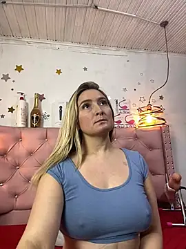 Snapshot of antonella87 chatting on January 21, 2025, 11:34 pm antonella87 online show from January 21, 2025, 11:34 pm
