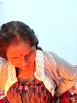 reemacouple007 online show from December 22, 2025, 5:10 pm