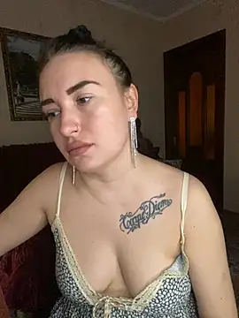 Roxana Bell online show from April 4, 2026, 12:13 pm