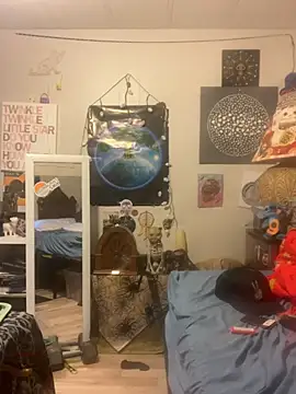 BobbyQ29 online show from November 29, 2025, 12:02 am