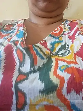 Ravina patil1 online show from January 7, 2026, 6:43 pm