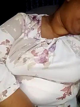 Ravina patil1 online show from March 19, 2026, 4:22 pm