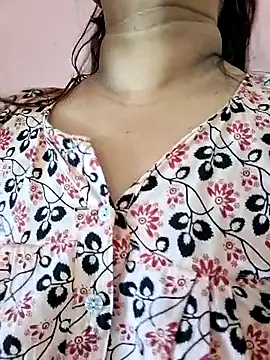 Ravina patil1 online show from April 12, 2026, 3:55 am