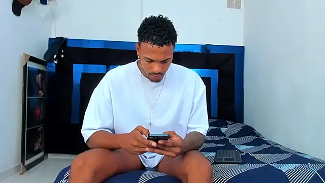 TysonWalkers online show from November 21, 2025, 2:16 pm