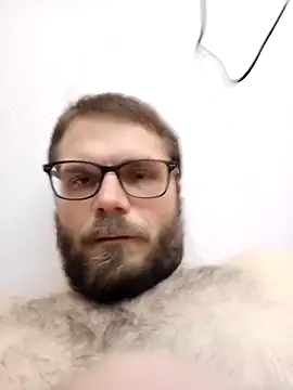 dazel4camcum online show from April 3, 2026, 9:24 pm