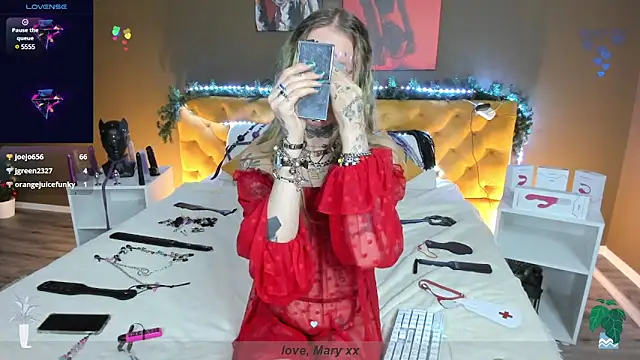 Mary Xextra online show from January 8, 2025, 4:12 am