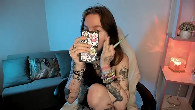 Mary Xextra online show from September 23, 2025, 12:02 am