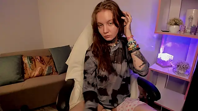 Mary Xextra online show from September 24, 2025, 12:03 am