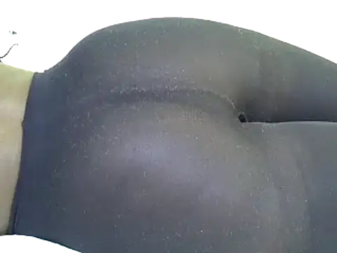 candililie online show from March 5, 2025, 5:07 am