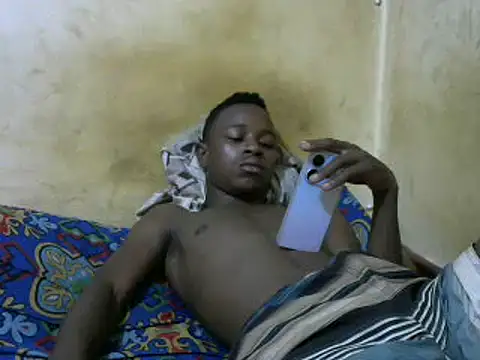 swthairydic online show from January 9, 2025, 12:57 am