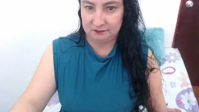 Ashyle online show from February 15, 2026, 7:21 pm