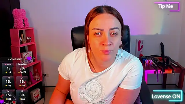 Snapshot of sara_goodgirl13 chatting on February 21, 2025, 10:26 pm sara goodgirl13 online show from February 21, 2025, 10:26 pm