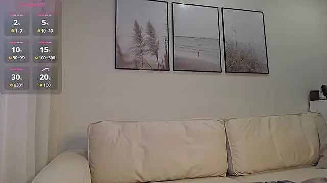 Snapshot of Linaa_Land chatting on October 17, 2025, 10:40 am Linaa Land online show from October 17, 2025, 10:40 am