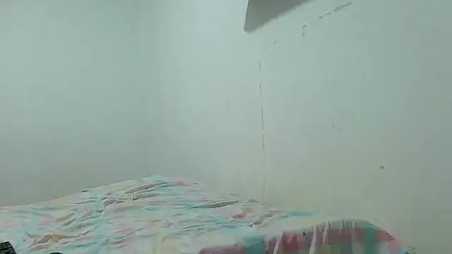 Snapshot of stephybrowm7 chatting on December 28, 2024, 5:57 pm stephybrowm7 online show from December 28, 2024, 5:57 pm